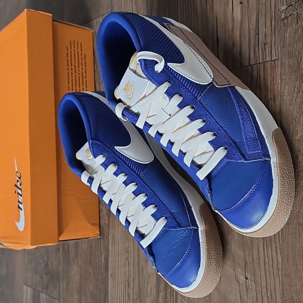 NIKE Blazer Low Pro Club Sneakers, Royal BLUE, sz 11.5